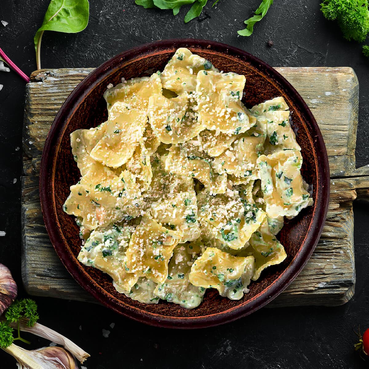 Creamy Pesto Ravioli