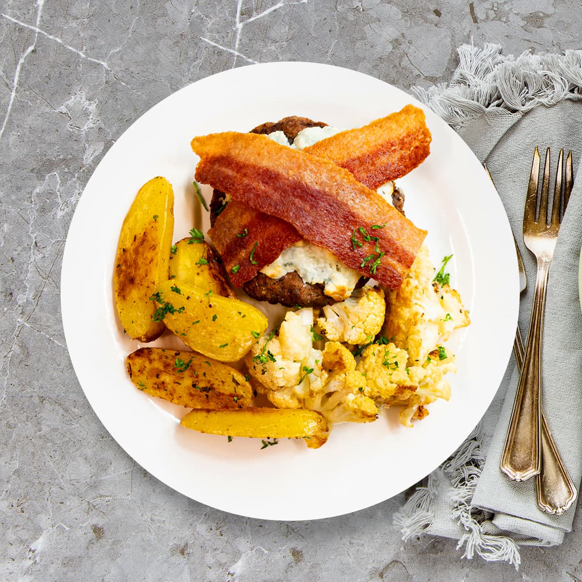 Bleu Cheese Burger with Fingerling Potatoes